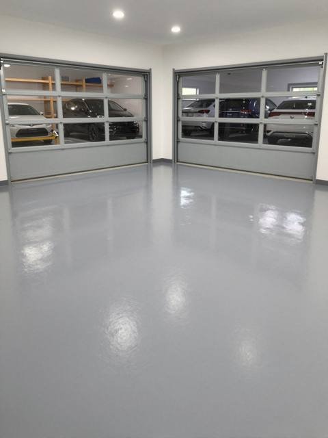 Flake garage floors